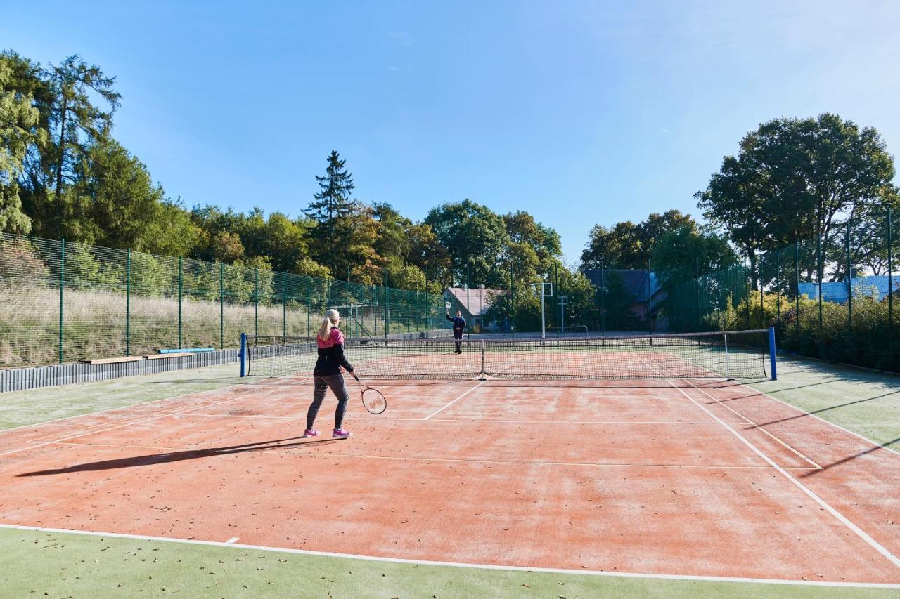 Komorni Hurka Hotel Cheb Bagian luar foto